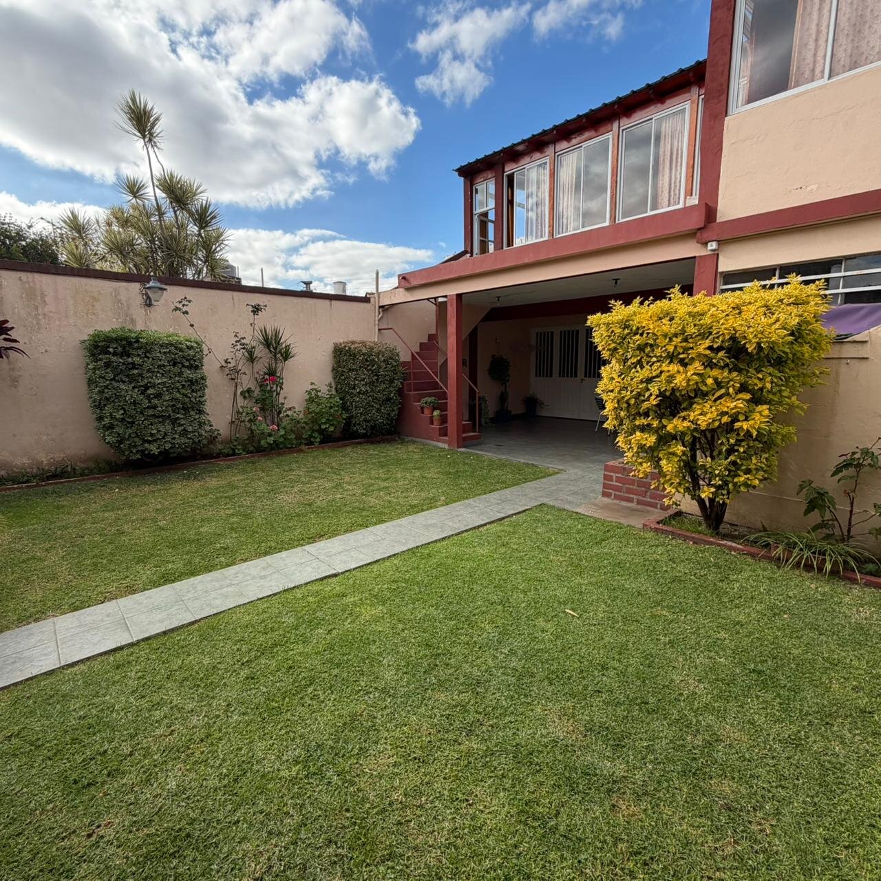 VIVIENDA MULTIFAMILIAR EN ISIDRO CASANOVA - 3