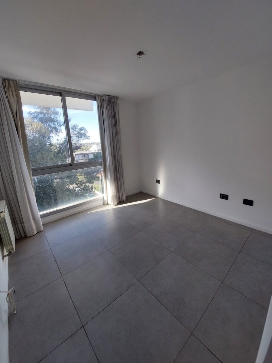 Se alquila dpto de 1 dormitorio con vestidor en complejo cerrado - Imagen 4