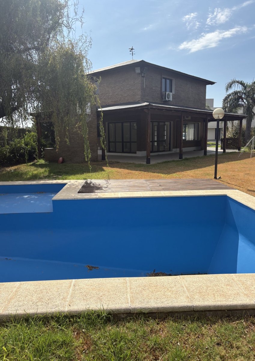 FUNES - CASA EN VENTA - CADAQUES BARRIO CERRADO - 3 DORMITORIOS - PISCINA — foto 3