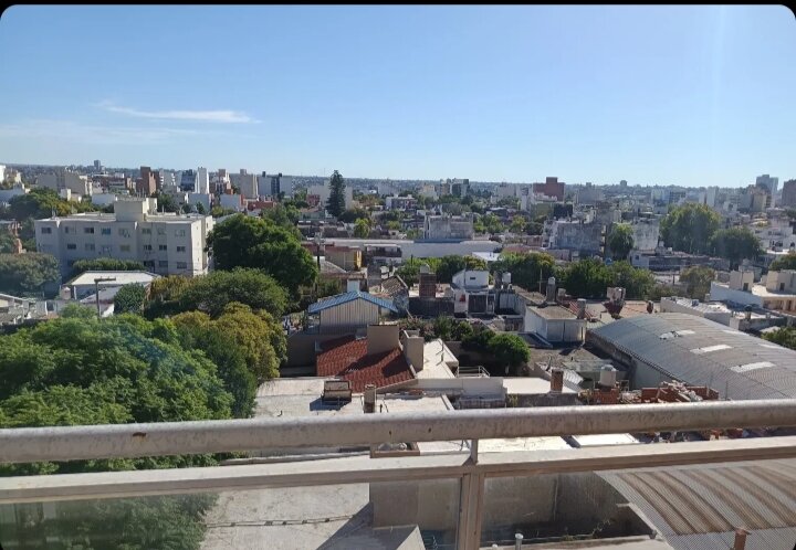 Dpto de 2 dormitorios en venta alto Alberdi - Imagen 2