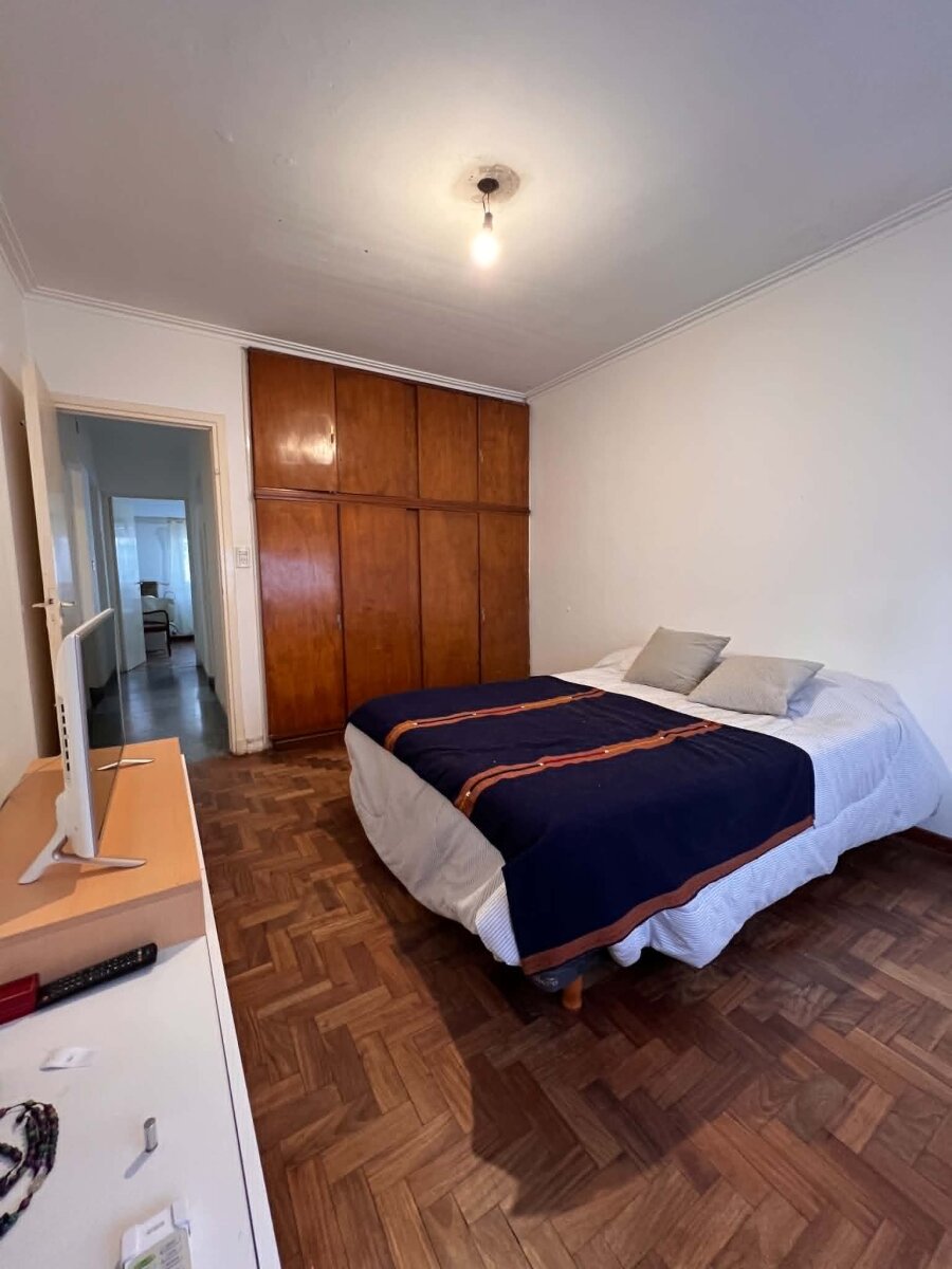 Propiedad ubicada sobre calle Sardén al 700 - 6