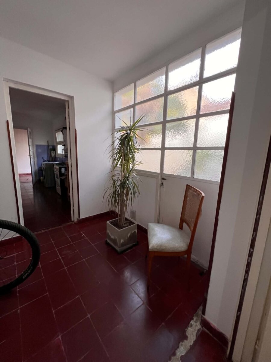 Propiedad ubicada sobre calle Sardén al 700 - 8