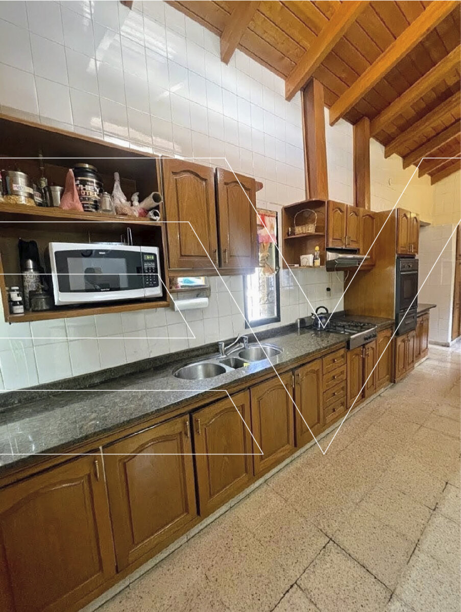 VENTA. APTO CREDITO. RESIDENCIAL VS SARSFIELD. IMPORTANTE PROPIEDAD 500 M2 TERRENO 350 M2 CUBIERTOS - Imagen 3