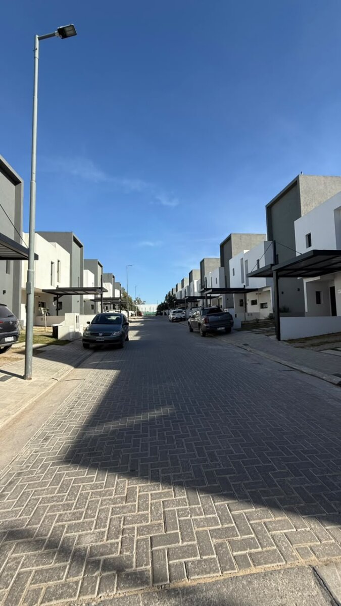 A ESTRENAR - Duplex tres Dormitorios - Miradores de Manantiales 2 - Imagen 21