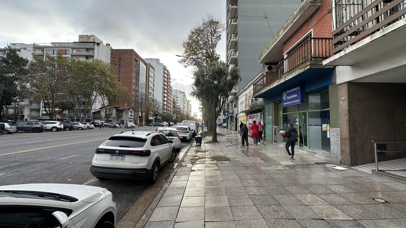 Local comercial / oficinas en alquiler - 25