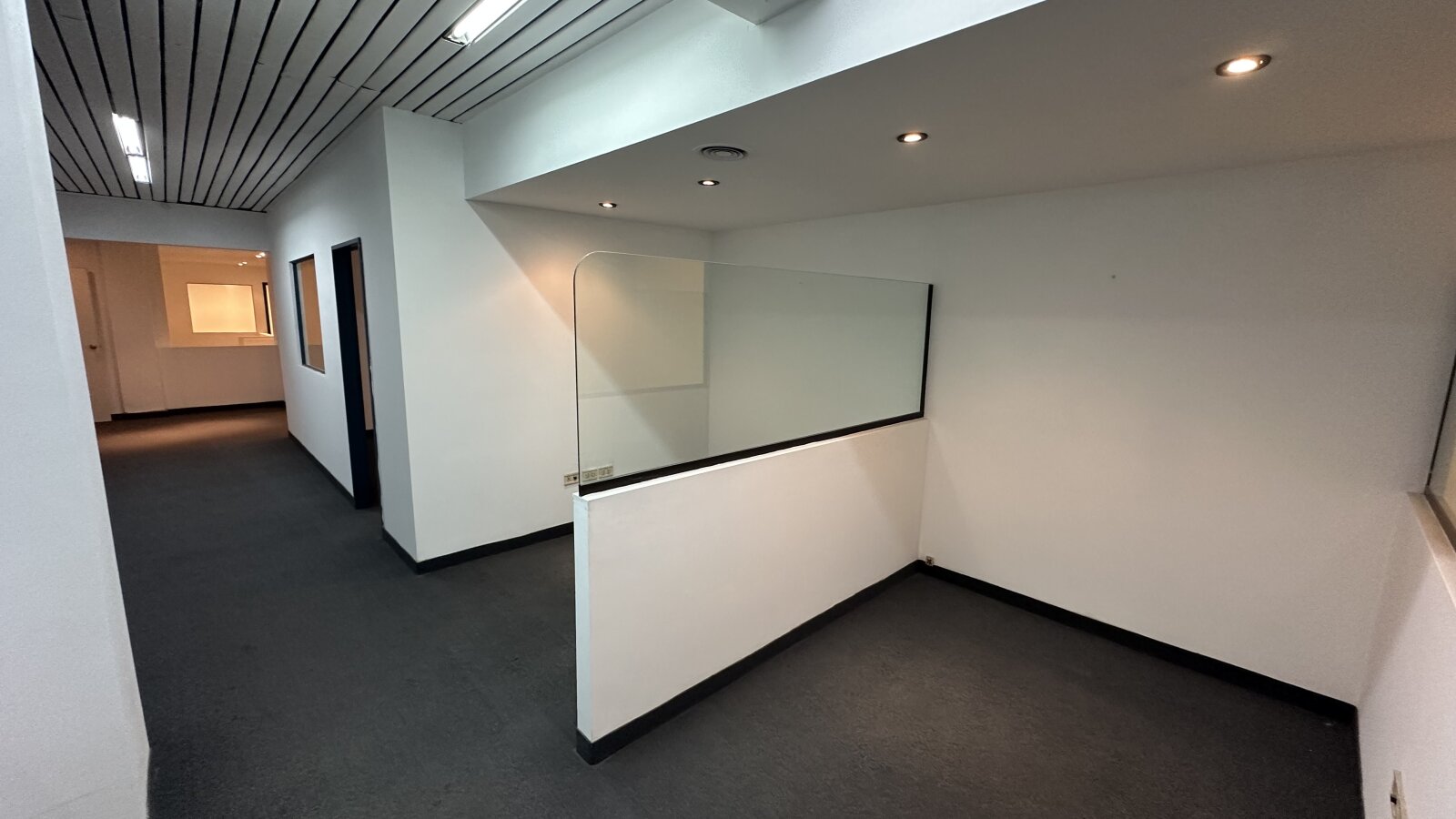 Local comercial / oficinas en alquiler - 14
