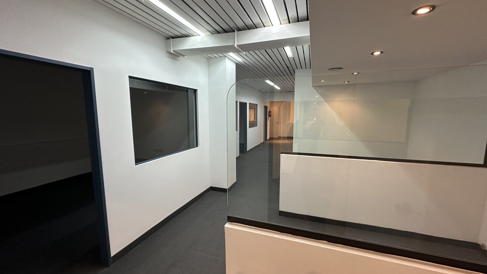 Local comercial / oficinas en alquiler - 11