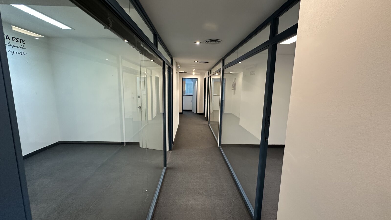 Local comercial / oficinas en alquiler - 8
