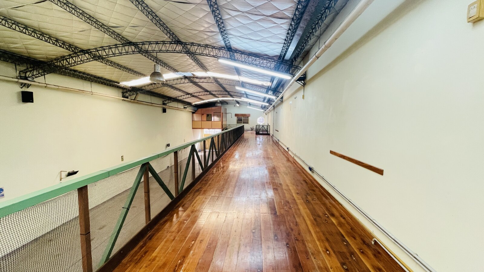 Galpón en Venta - Barrio Grafico - 13