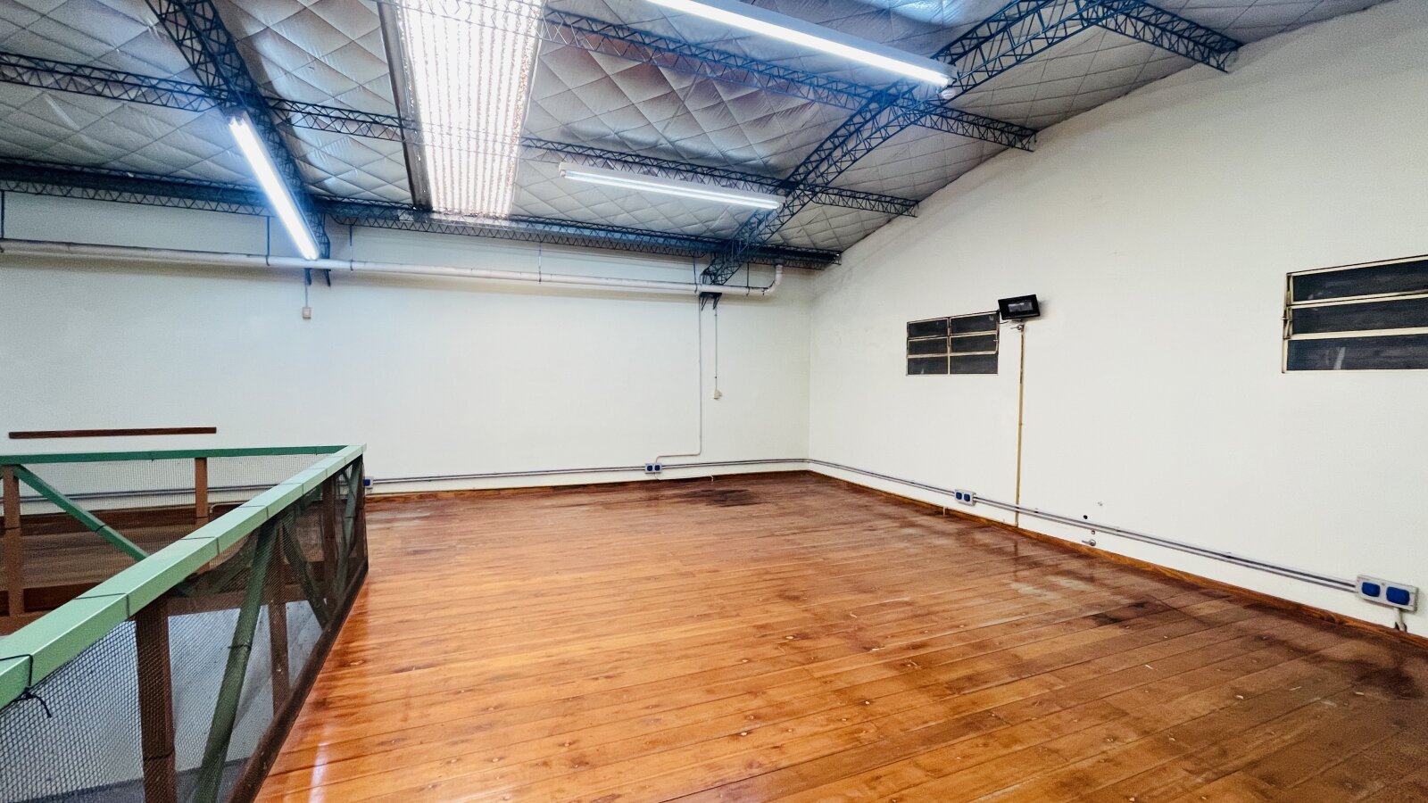 Galpón en Venta - Barrio Grafico - 14