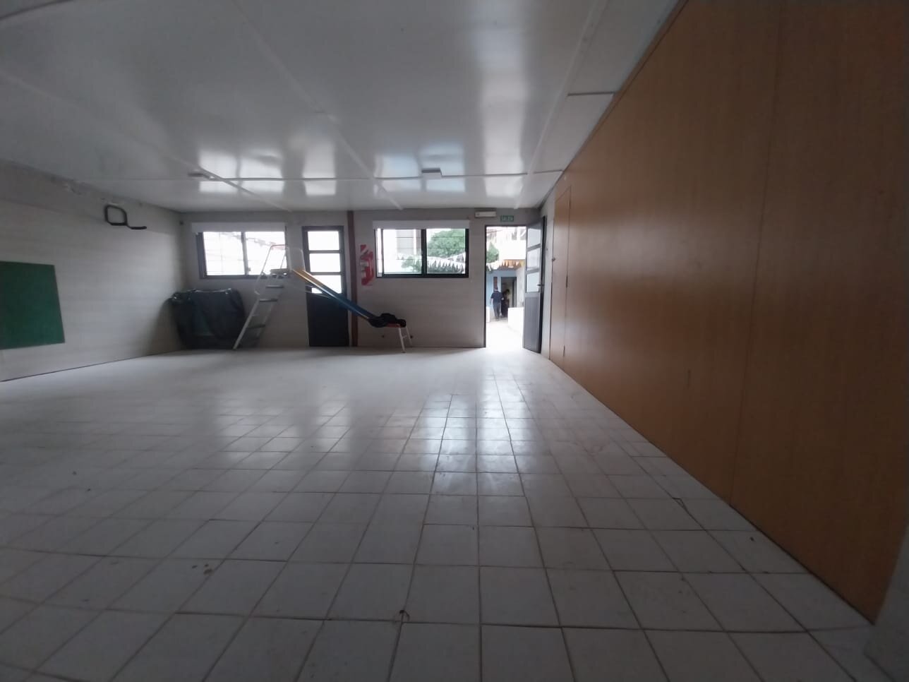 CASA CENTRICA IDEAL PARA INSTITUCIONES EDUCATICAS, CENTROS DE SALUD, CENTRO DE FORMACION, ETC. - 34