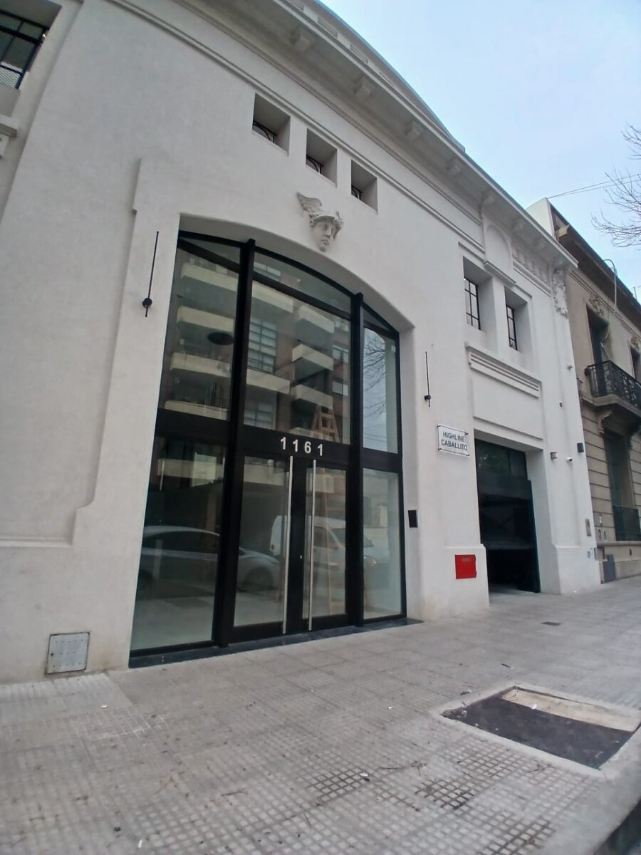 Se vende cocheras cubiertas o descubiertas, en edificio de categoría - Caballito - 3