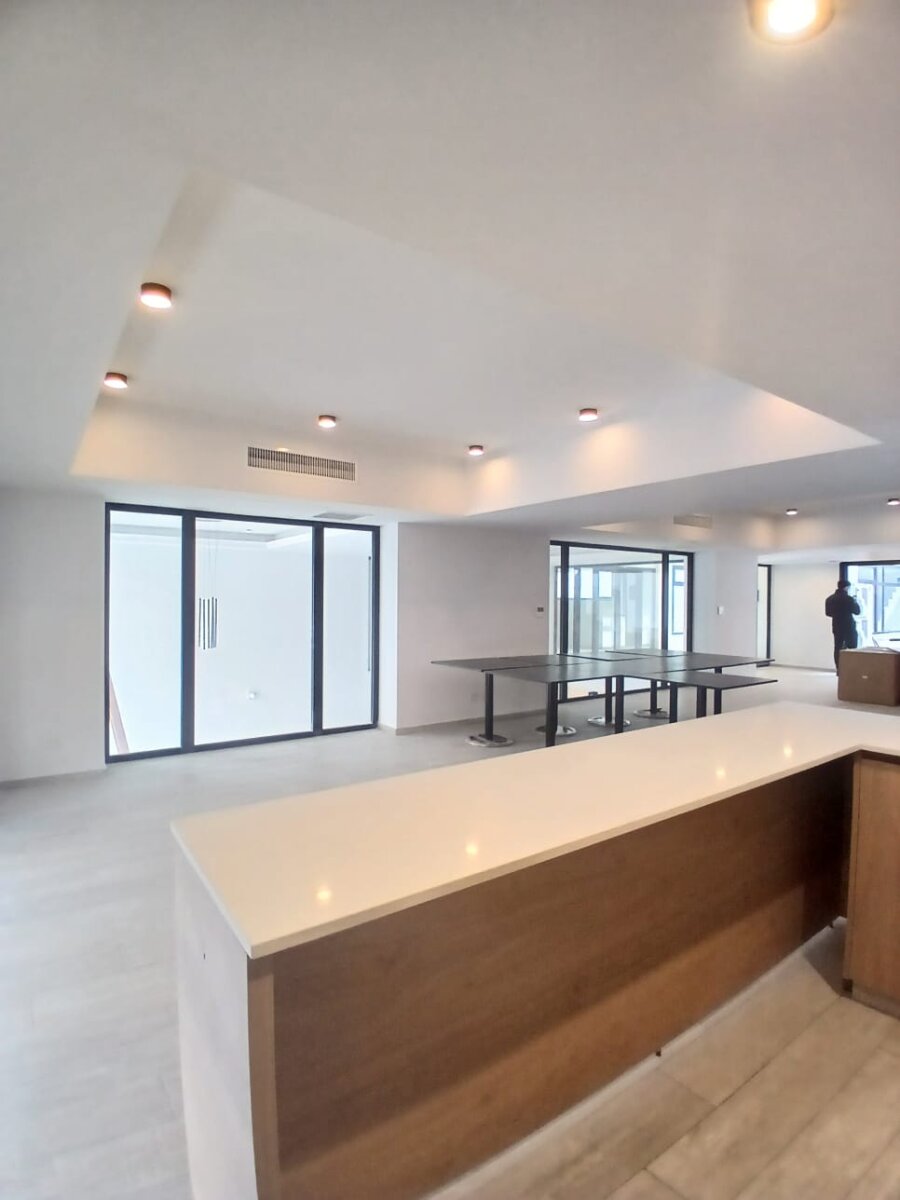 Se vende cocheras cubiertas o descubiertas, en edificio de categoría - Caballito - 13