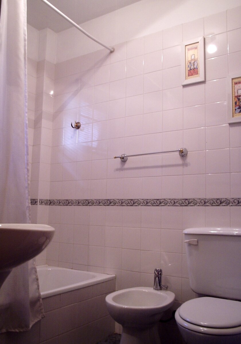 Belgrano, Olazabal 2900, 1 amb, 40m2, $ 780,000 + luz + gas. 10-10-26 - 10