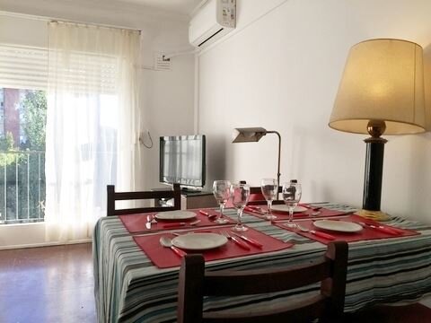Coghlan, Naon 2700, 3 amb, 75m2, u$s 850 + expensas ( Junio 2026= aprox $ 180,000) + servicios. - 6