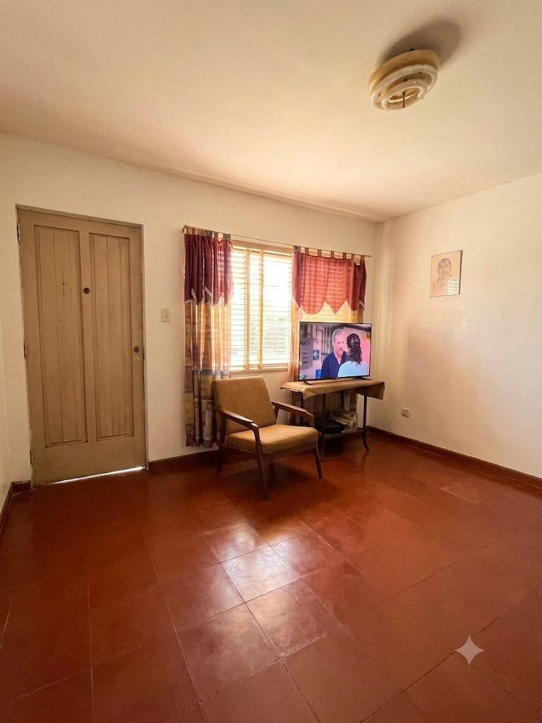 Propiedad ubicada en Barrio Los Pinos - Calle Los Pinos al 100 - 2