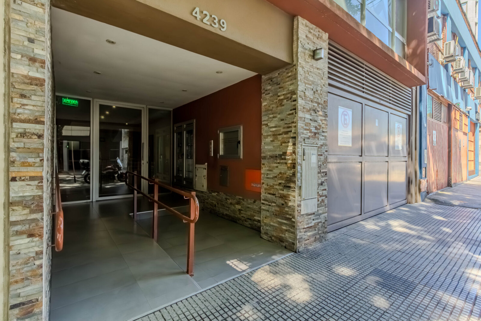 Edificio Corporativo en Venta | 6 Plantas | Ideal Empresas e Inversores - 2