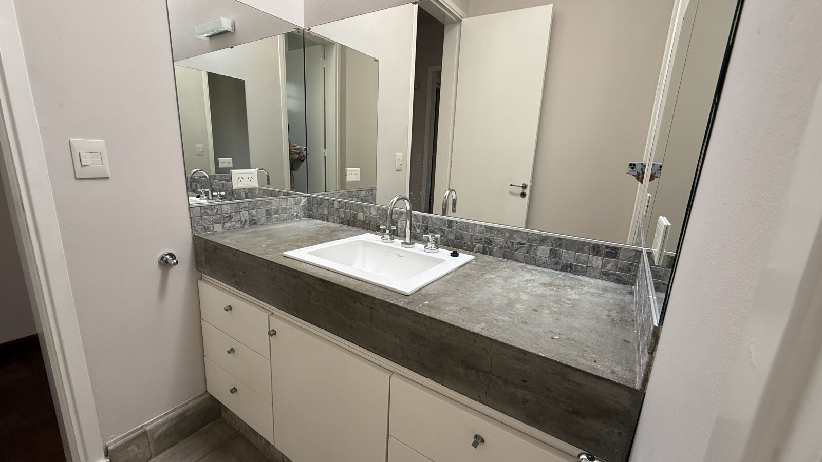 VENTA EXCELENTE CASA EN LA SERENA MENDIOLAZA - Imagen 25
