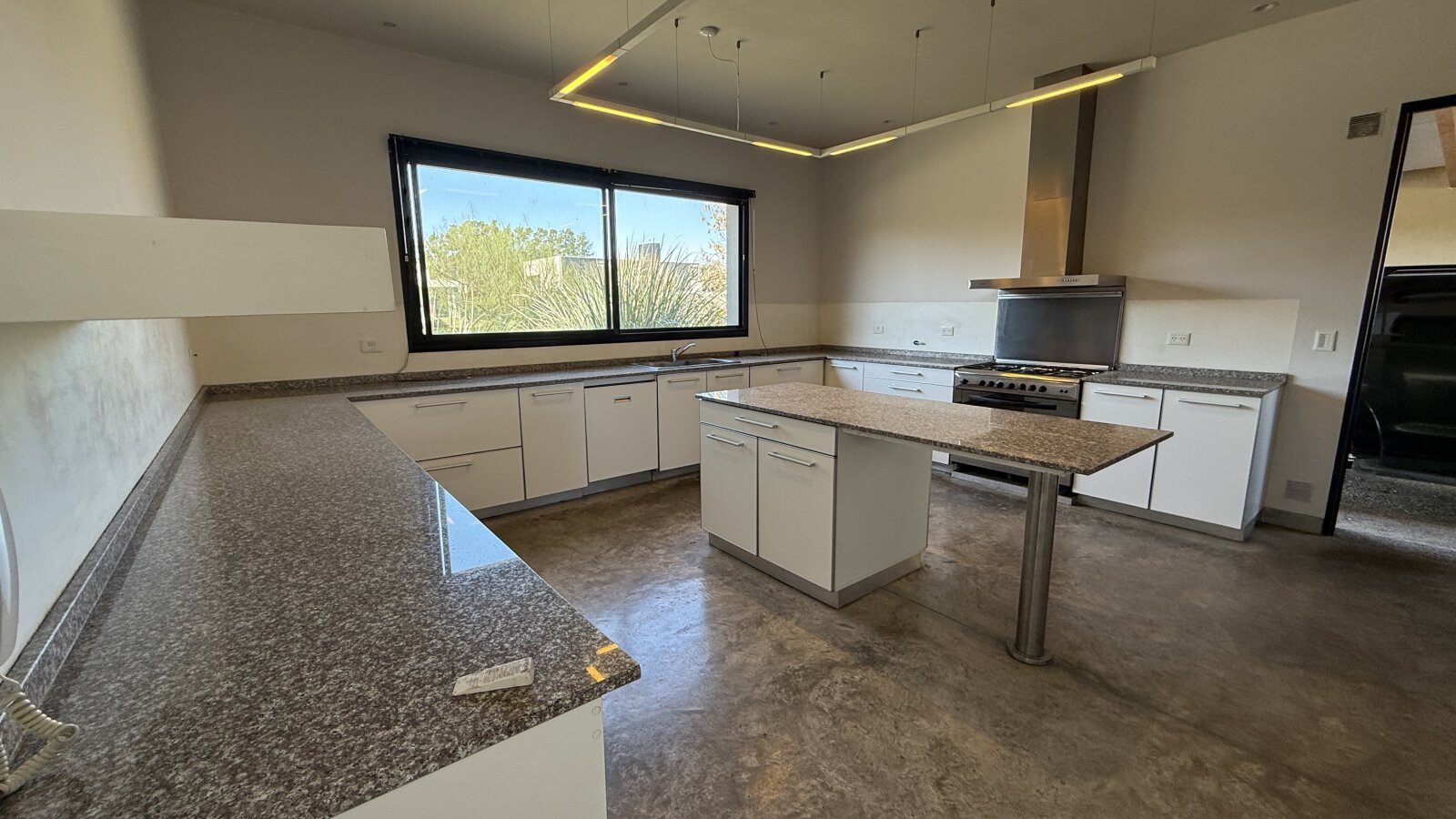 VENTA EXCELENTE CASA EN LA SERENA MENDIOLAZA - Imagen 11
