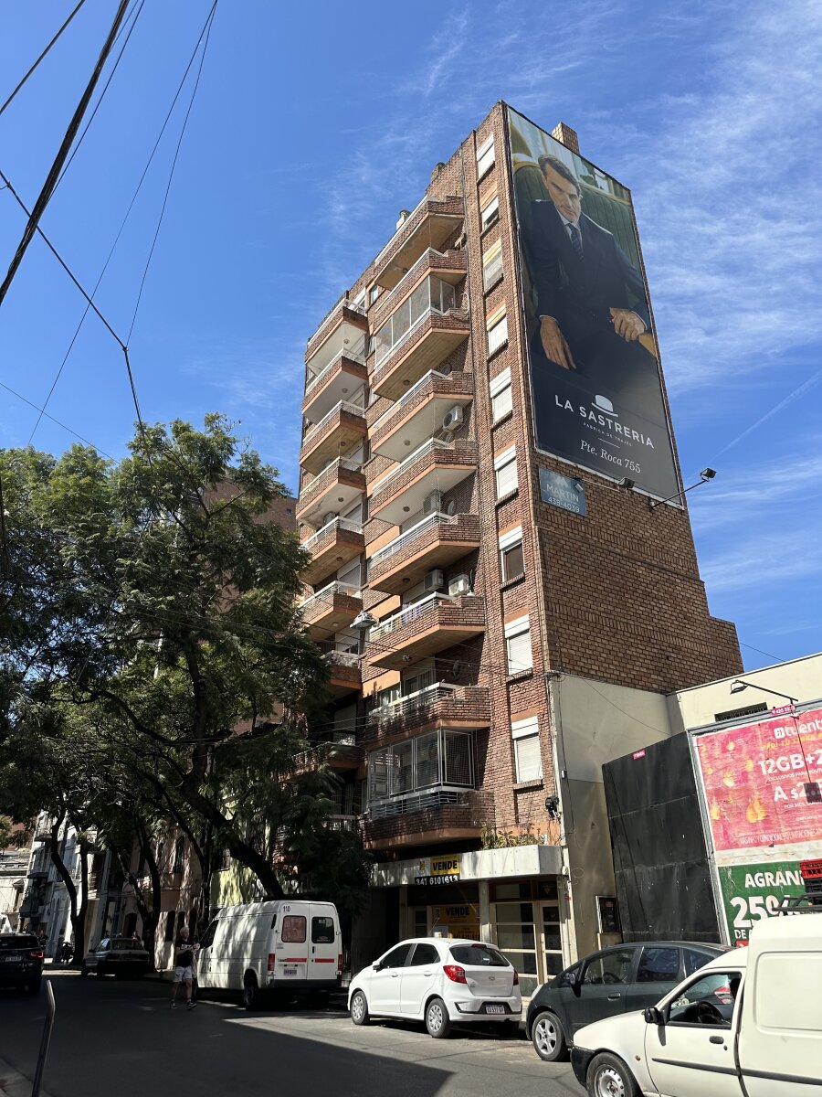 ALQUILER MONOAMBIENTE 9 DE JULIO 2151 PISO 2 BALCON FRENTE - 1