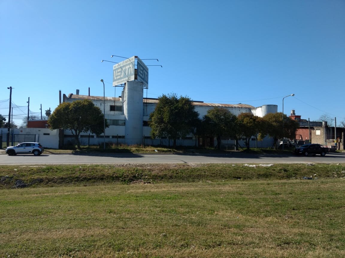 GALPON IMPORTANTE ZUVIRIA 7480 - 15