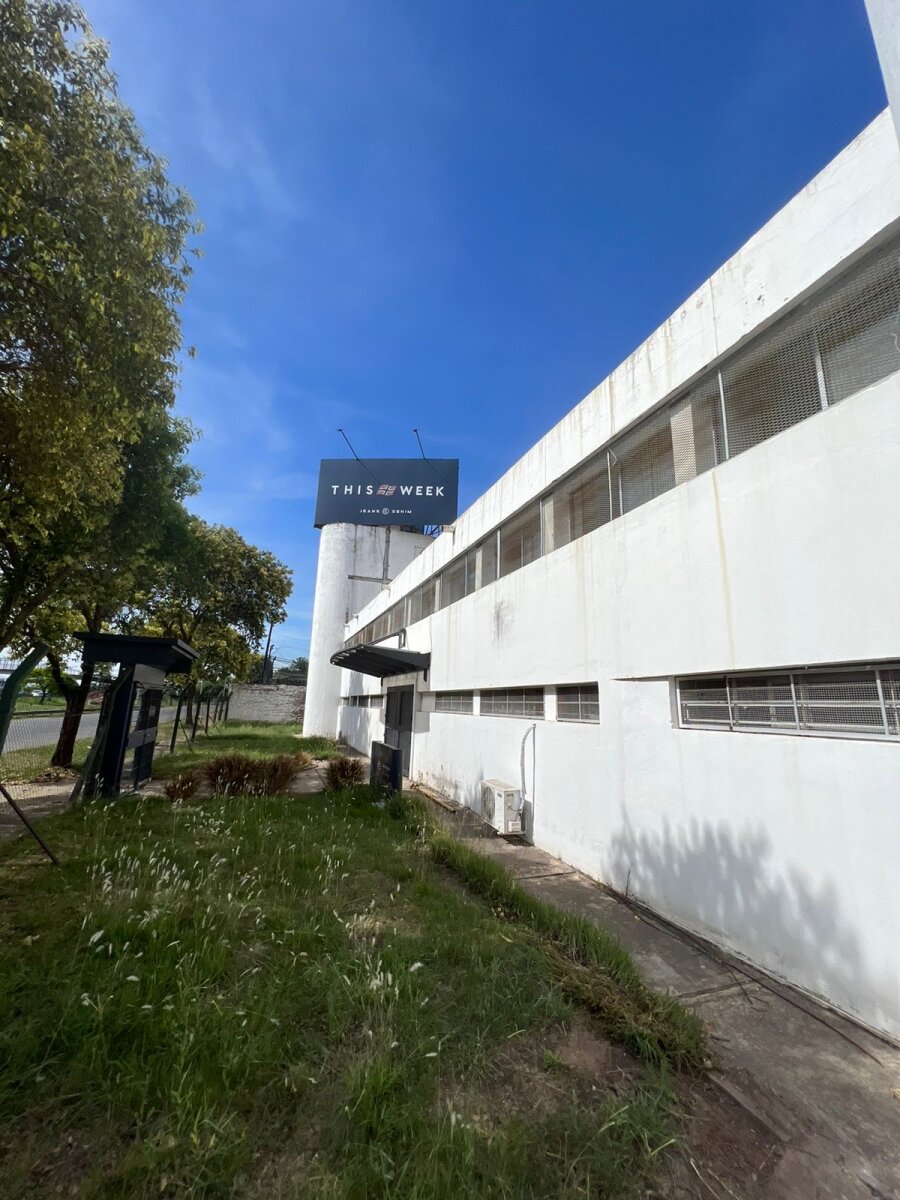 GALPON IMPORTANTE ZUVIRIA 7480 - 2