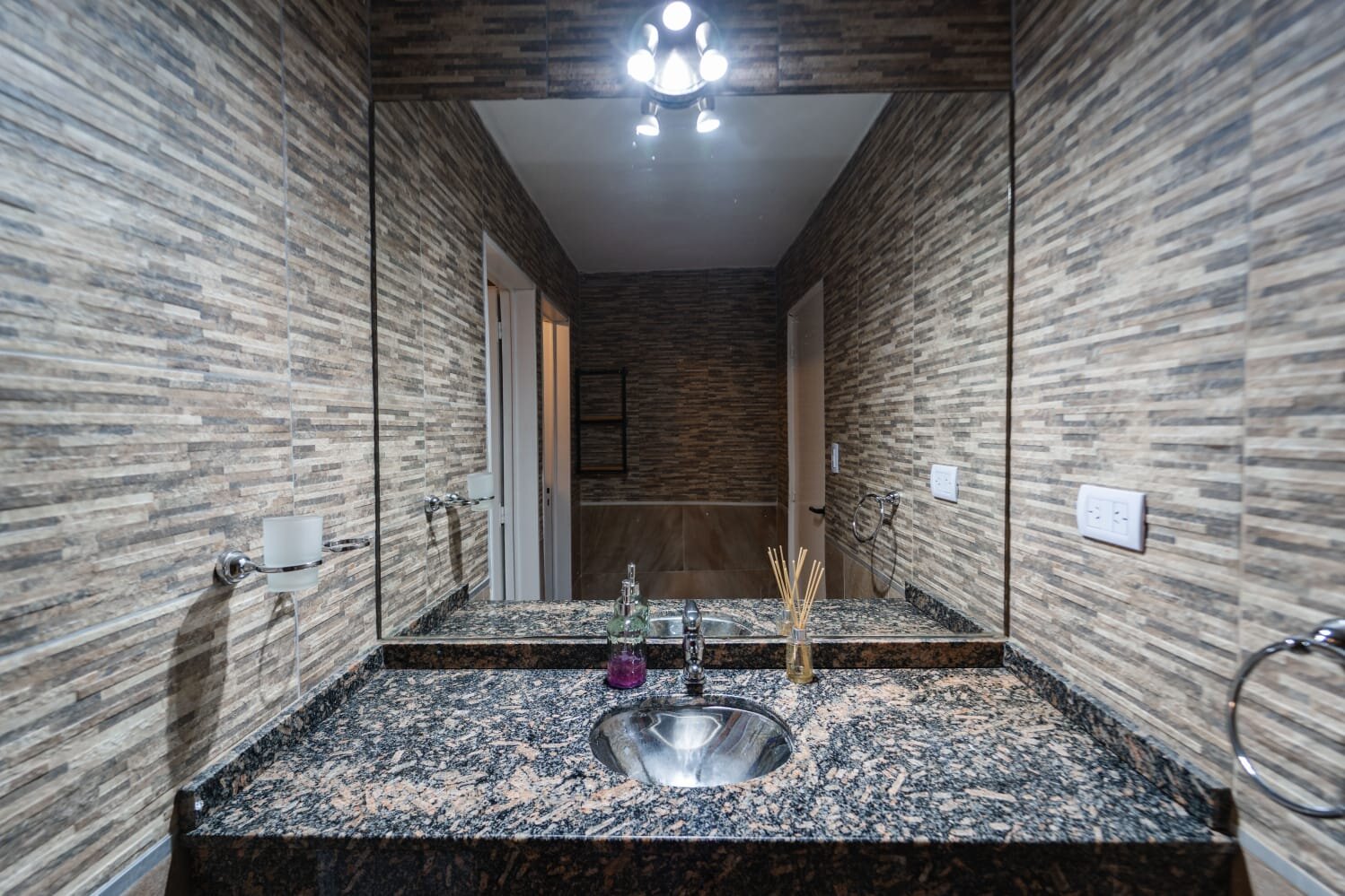 CASA EN ALQUILER EN VILLA BELGRANO – COMPLEJO CON PILETA - Imagen 8