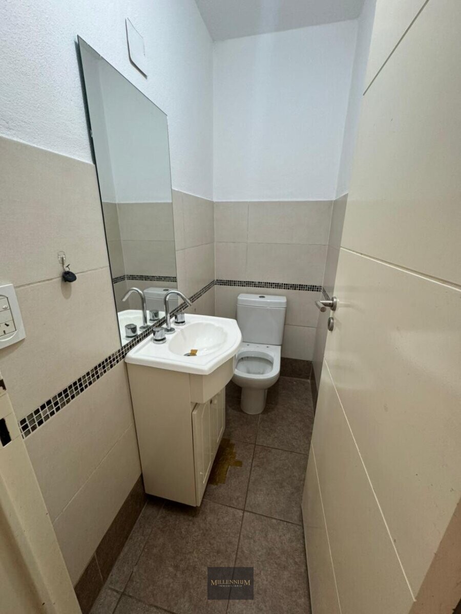 Semi piso 2 dorm y 2 baños con Balcon en alquiler- Alto Alberdi - Imagen 10