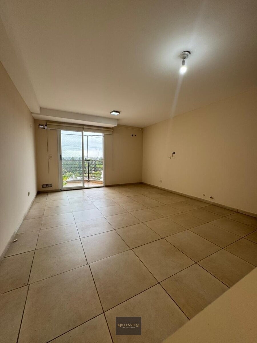 Semi piso 2 dorm y 2 baños con Balcon en alquiler- Alto Alberdi - Imagen 9