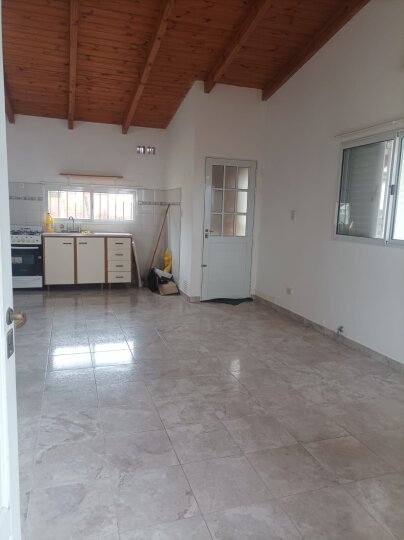 Casas - Rosario -  Alquiler