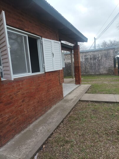 Casas - Rosario -  Alquiler
