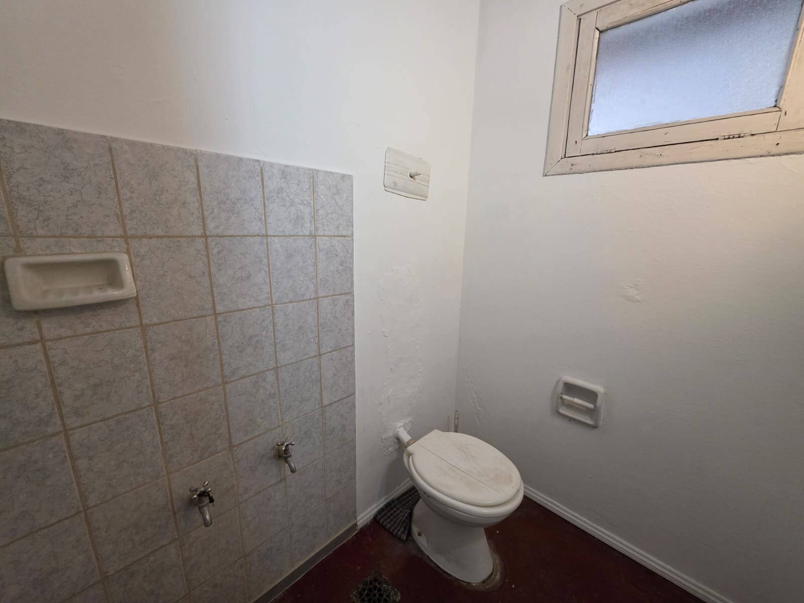 DEPARTAMENTO CERCANO AL CENTRO DE ESQUEL - 12