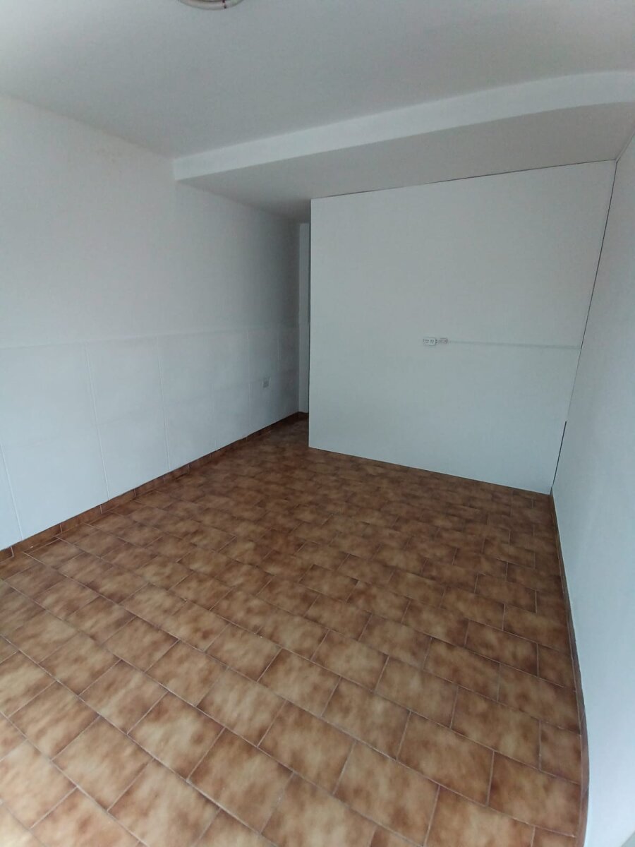 Alquiler Local Comercial - Imagen 2