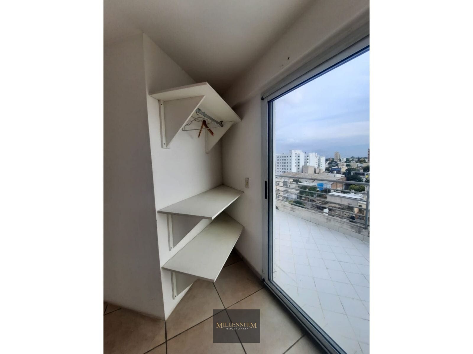 Renta inmediata! Duplex con 2 terrazas en Alto Alberdi- apto credito - Imagen 14
