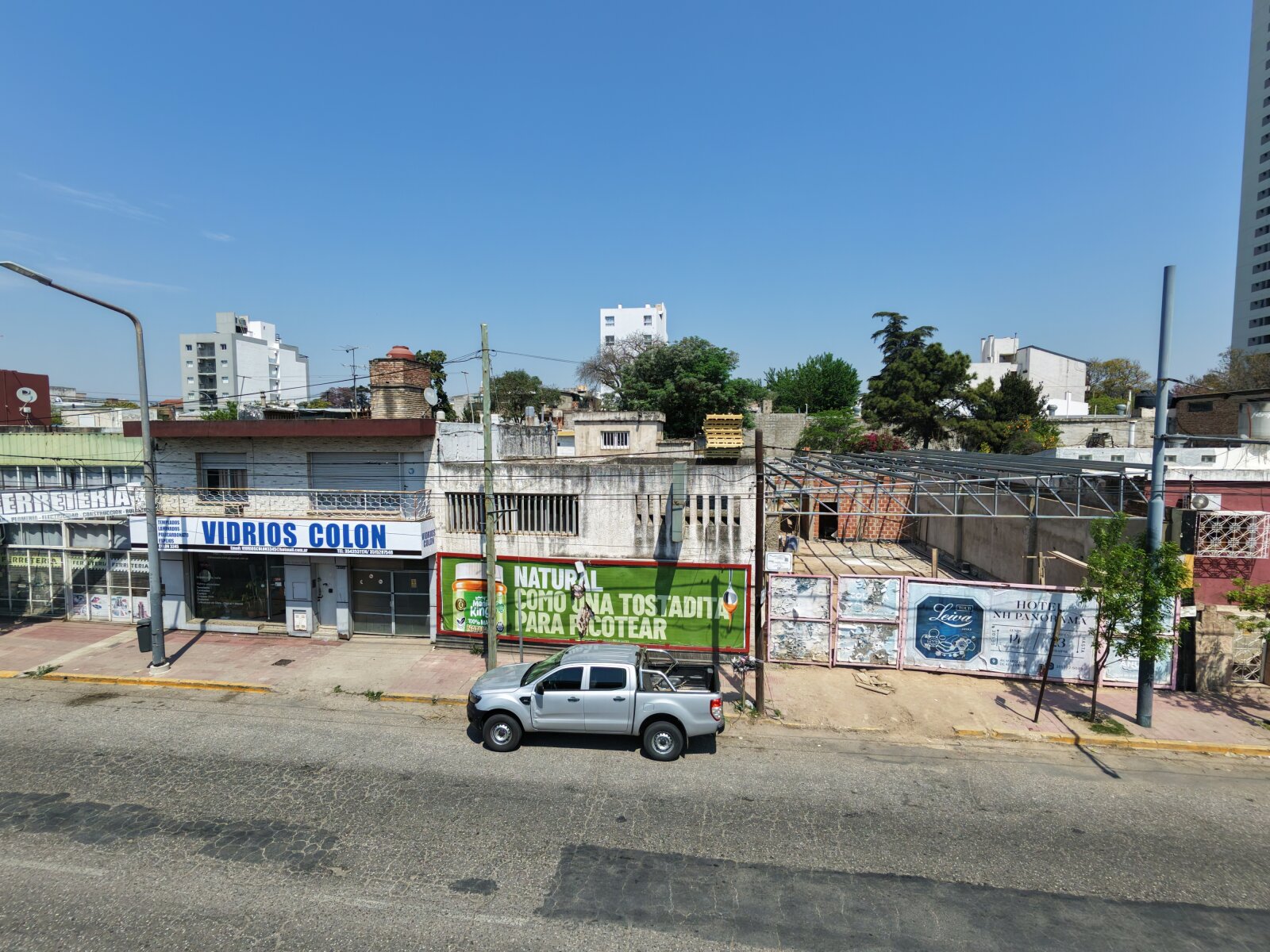 LOTE 228M2 APTO EDIFICIO SOBRE AV COLON - Imagen 3