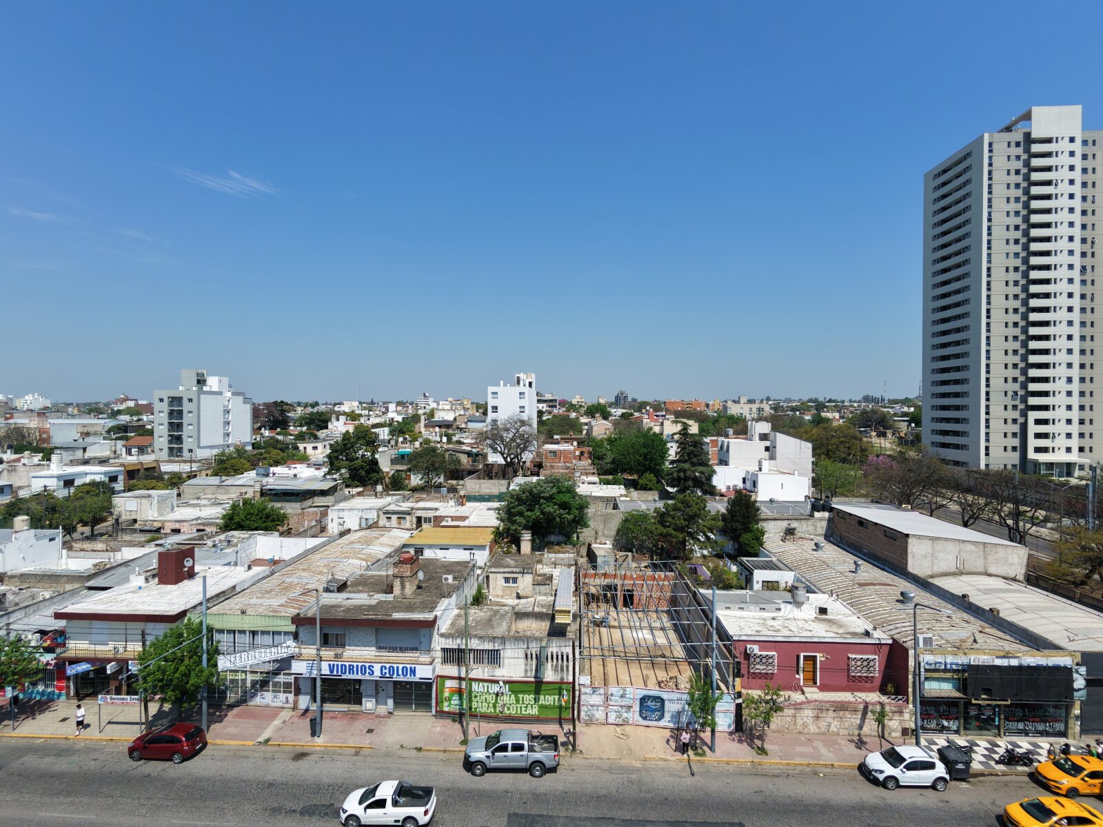 LOTE 228M2 APTO EDIFICIO SOBRE AV COLON - Imagen 6