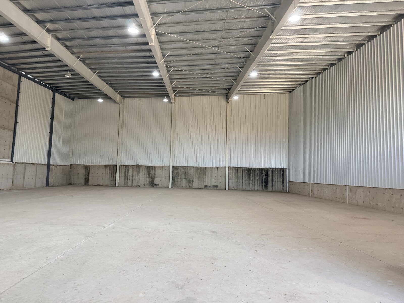 Micro Parque Industrial - Nave 850 m2 - 9
