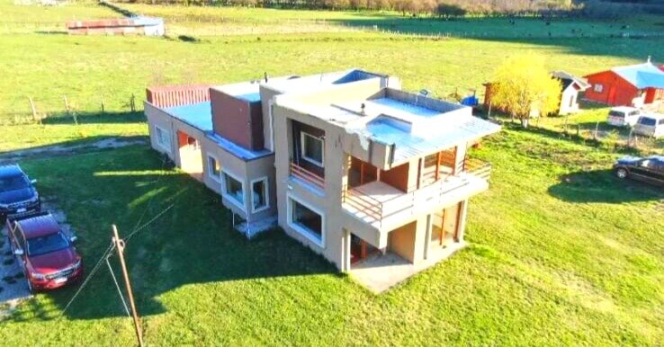 Lodge en Venta en Balmaceda | 8 Dormitorios | 3 Baños | 240 m² | $2.250.000 - 8
