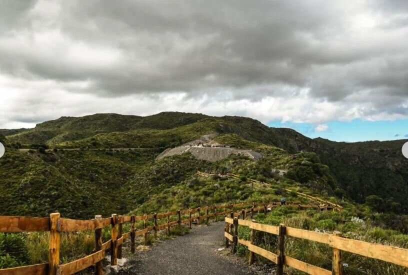 VENTA CASA CAMPO LA MUDANA TRASLASIERRA POCHO - 10