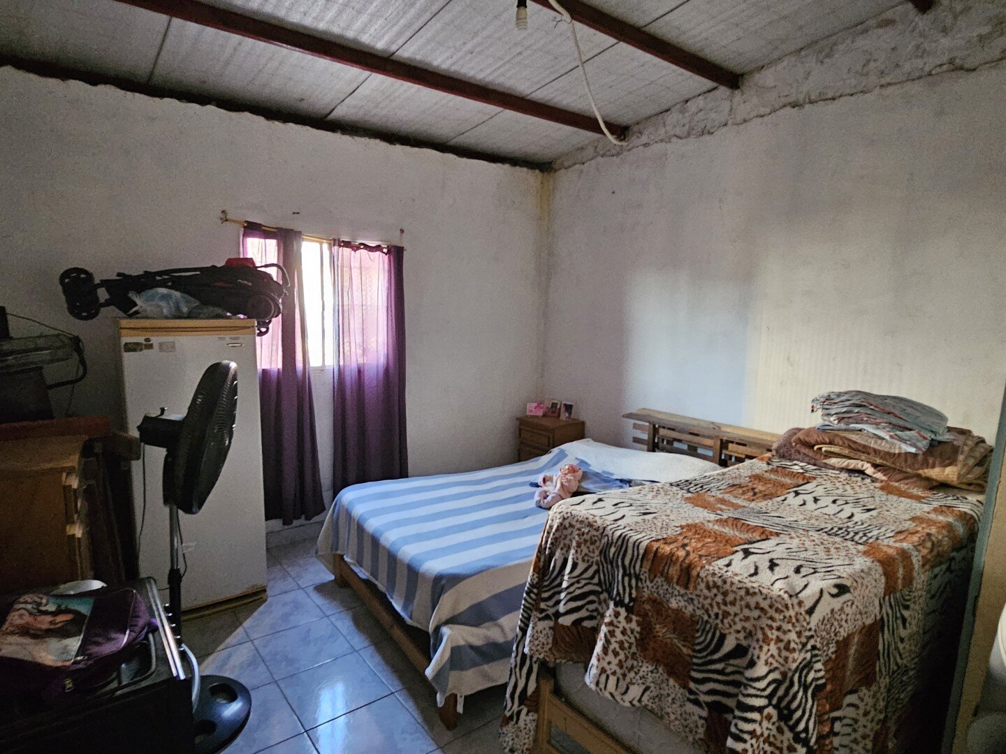 VENTA | Casa de 3 dormitorios sobre amplio terreno! Coronel Pringles, entre Liniers y Boulevard Brown - 9