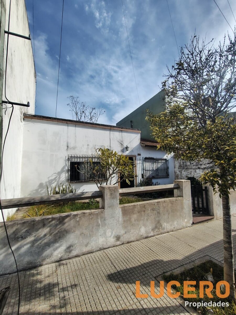 Casa a refaccionar en Villa Lugano - APTO CRÉDITO - 1