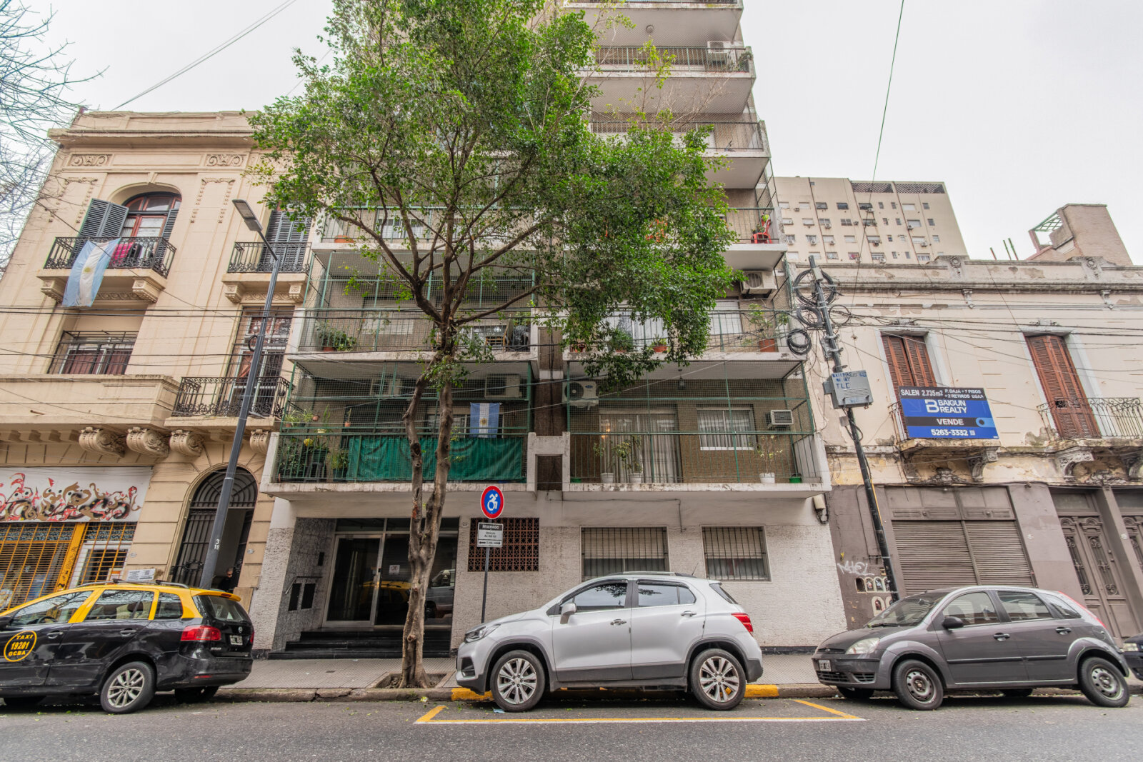 3 ambientes. C/Dependencia. A Reciclar. Orientación Norte. Muy Luminoso - 40