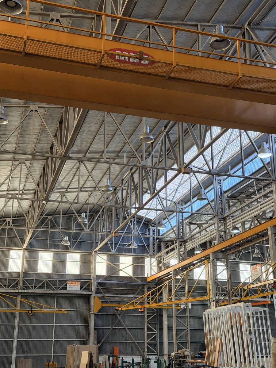 Área Industrial Correa - Nave Industrial con oficinas 2700 m2 - 16