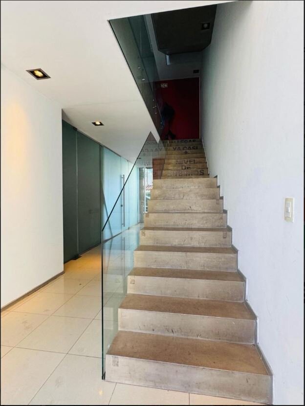 Lobby escalera