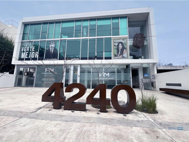 COMPLEJO DE OFICINAS sobre T. Malbrán – Cerro de las Rosas