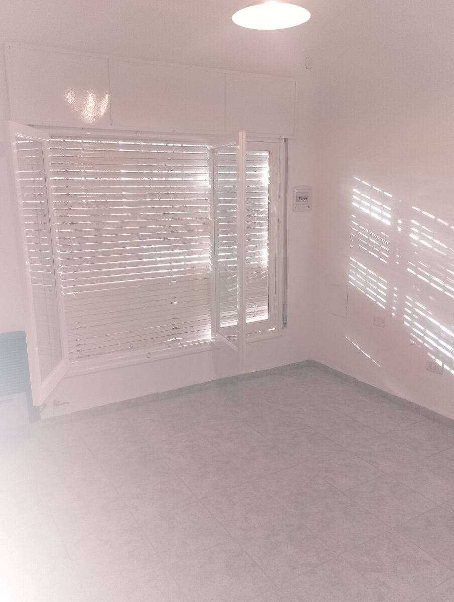 COLINAS DE V. SARSFIELD - RECICLADA-3 DOR -PATIO Y GGE - Imagen 7
