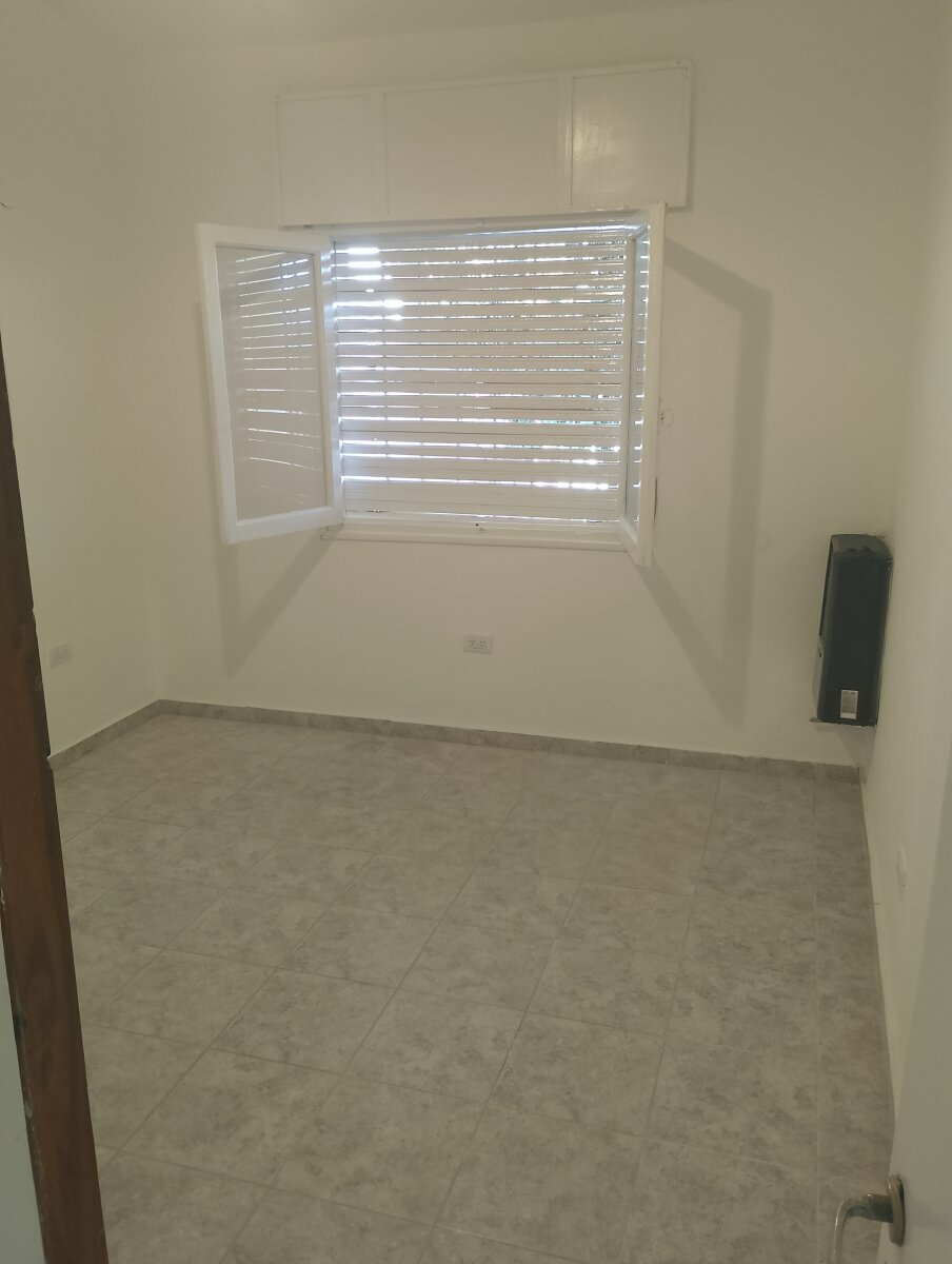 COLINAS DE V. SARSFIELD - RECICLADA-3 DOR -PATIO Y GGE - Imagen 10