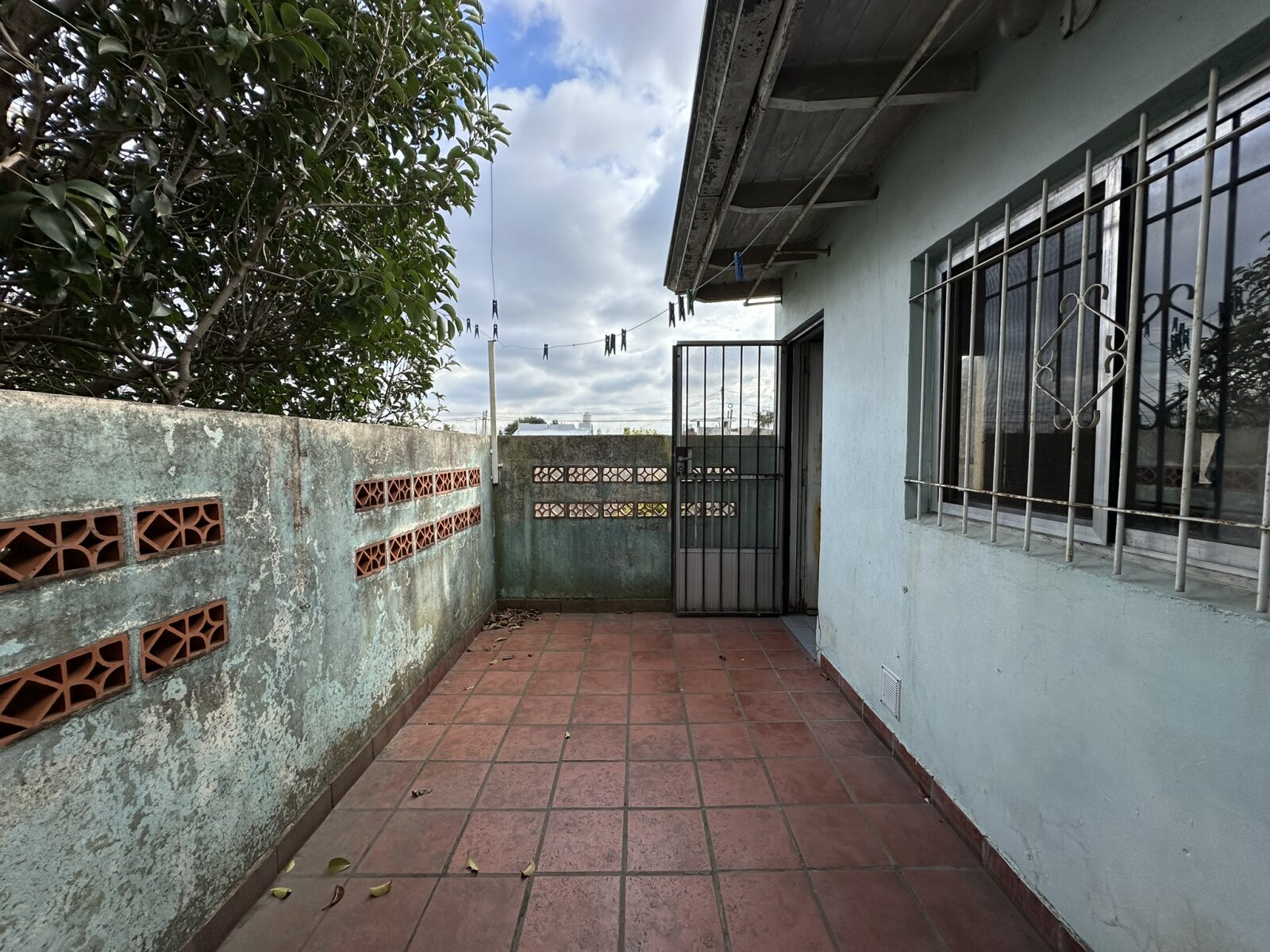 CASA Y DEPARTAMENTO - 38