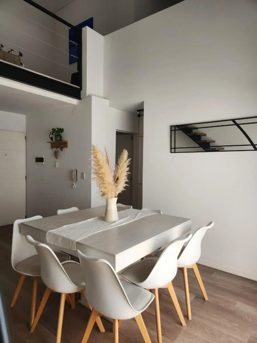 Departamento Dúplex de 2 Dormitorios | Doble Altura | Balcón con Asador | Alto Alberdi | USD 105.000 - 3