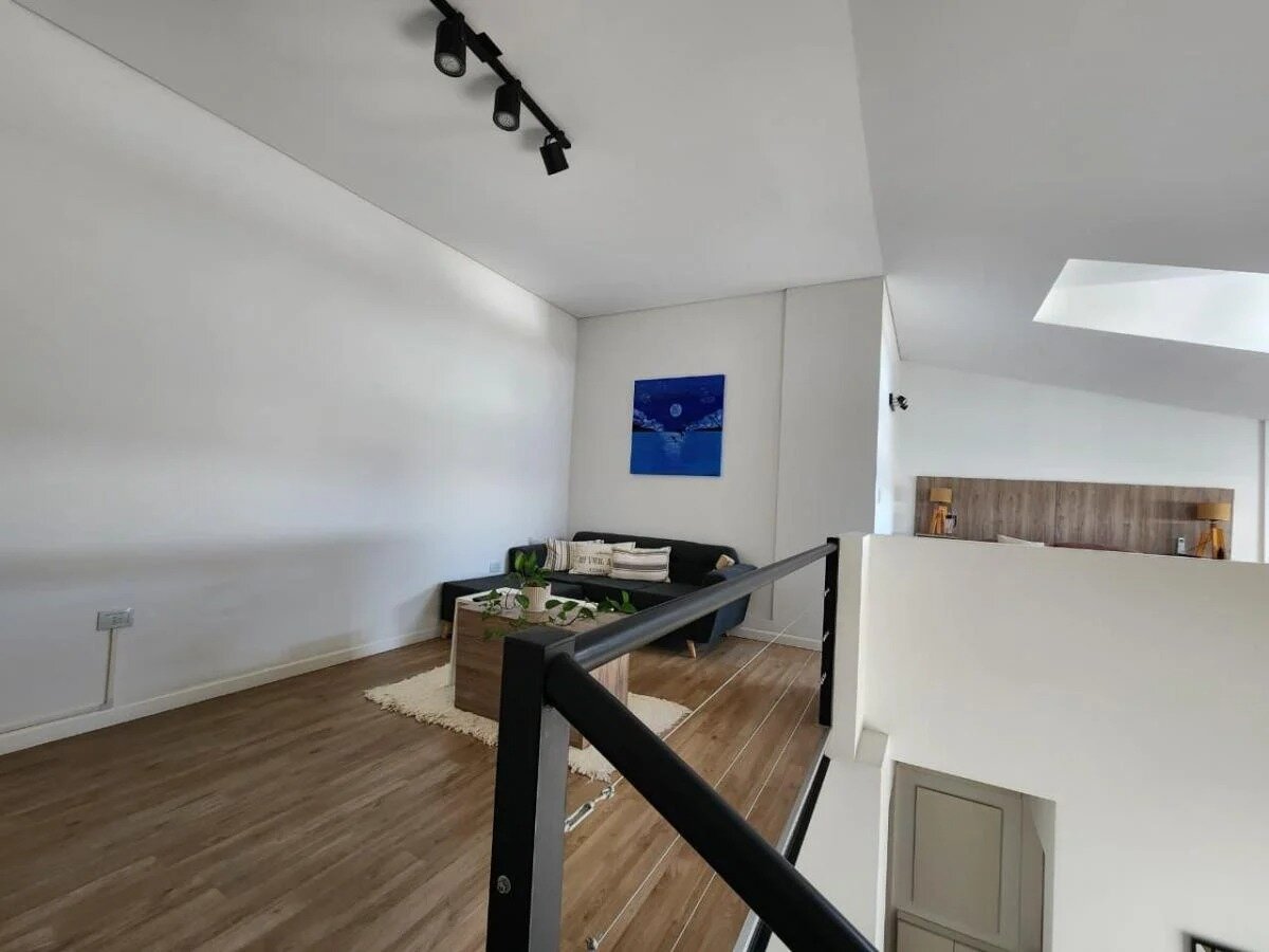 Departamento Dúplex de 2 Dormitorios | Doble Altura | Balcón con Asador | Alto Alberdi | USD 105.000 - 16